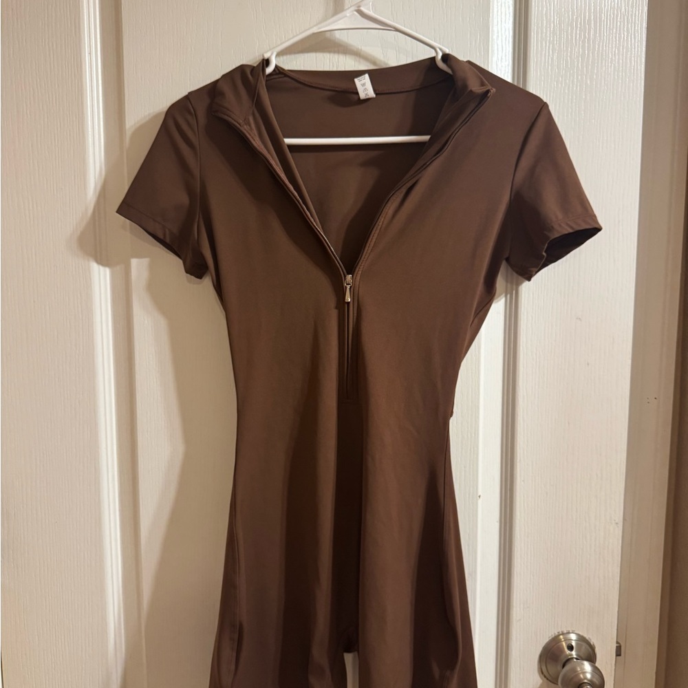 Brown Short Sleeve Zip-Up Jumpsuit
